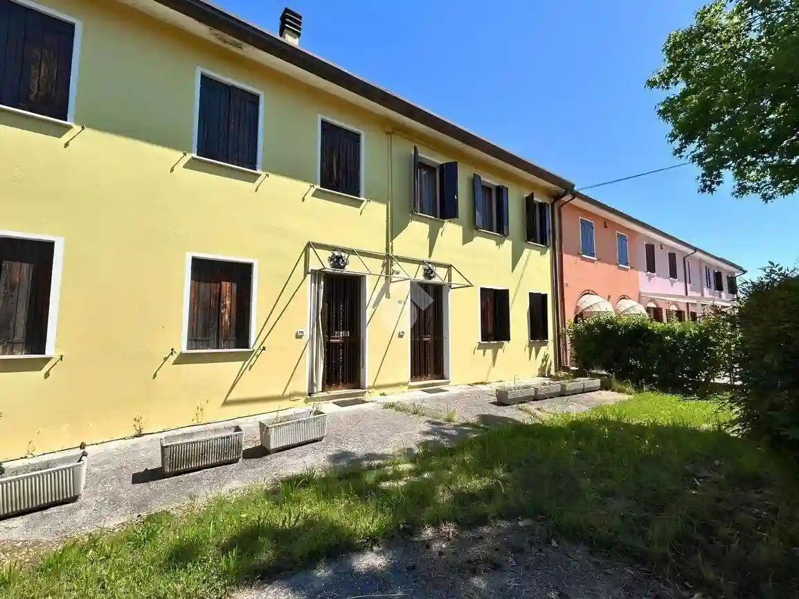 Villetta a schiera - foto 2