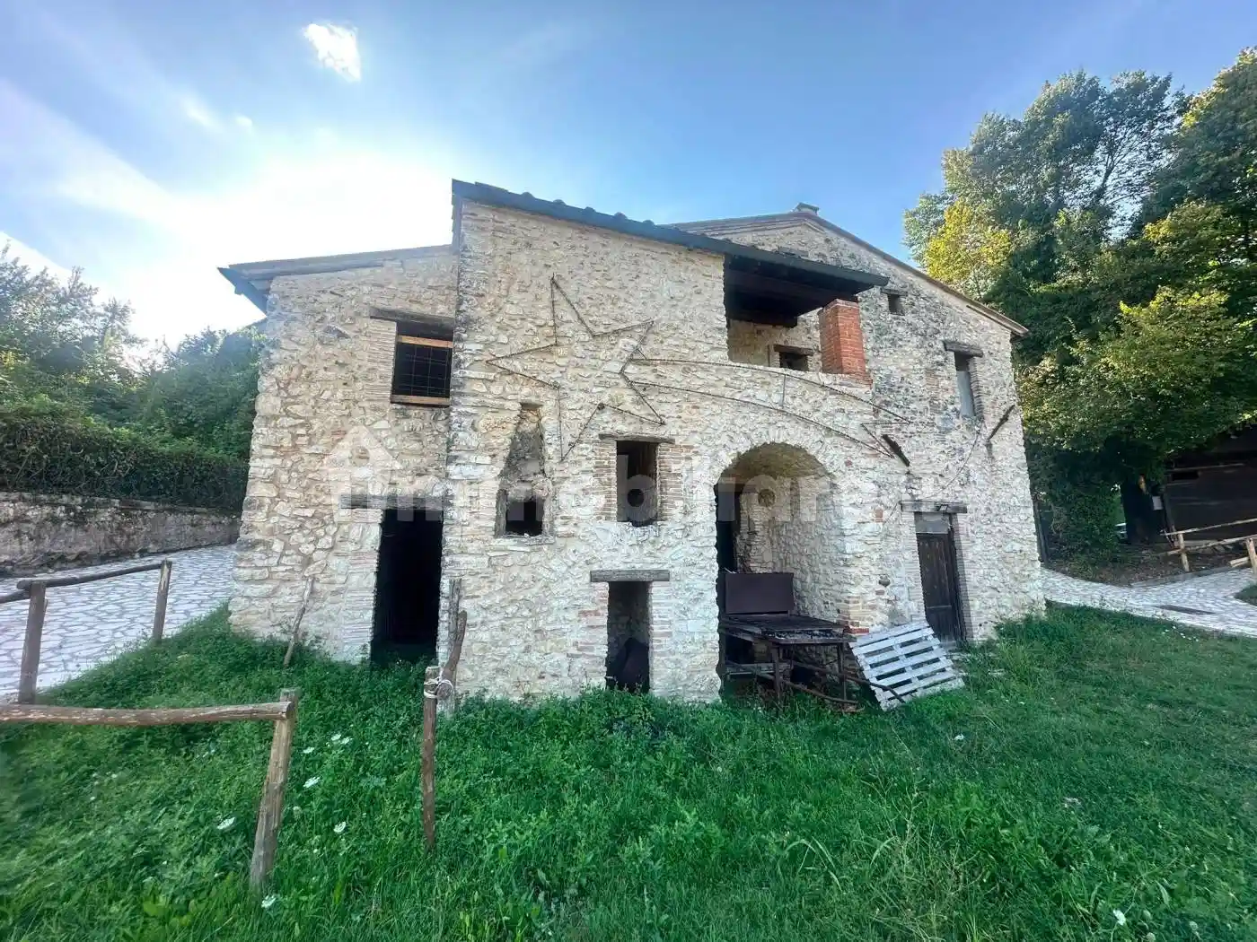 Rustico - Casale in vendita a Colli sul Velino