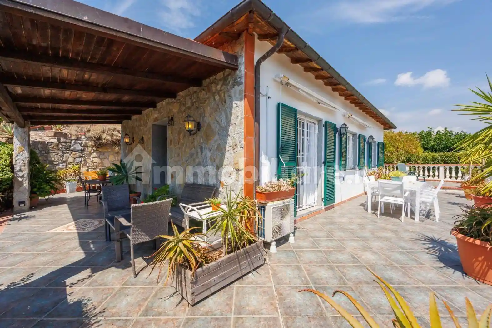 Villa in vendita a Imperia