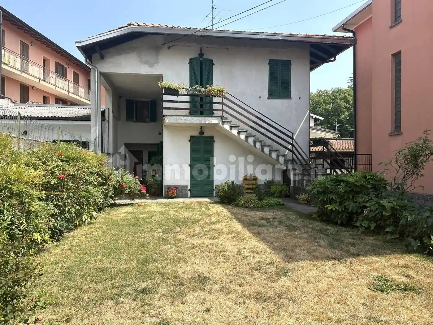 Villa in vendita a Pombia