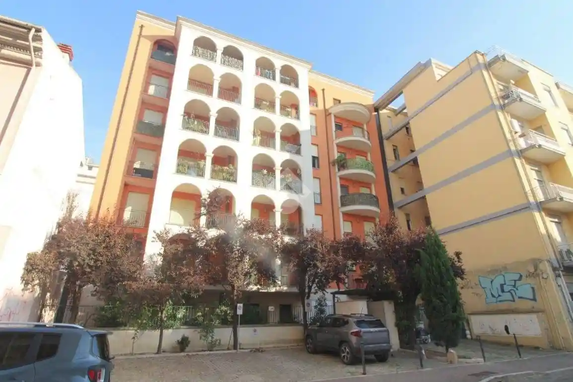 Appartamento in vendita a Pescara