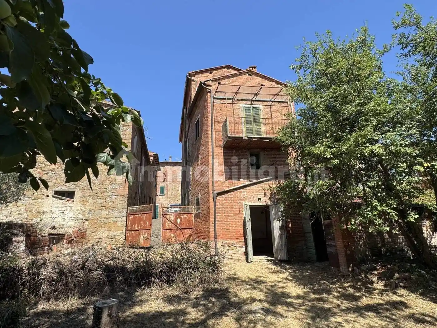 Rustico - Casale in vendita a Foiano della Chiana