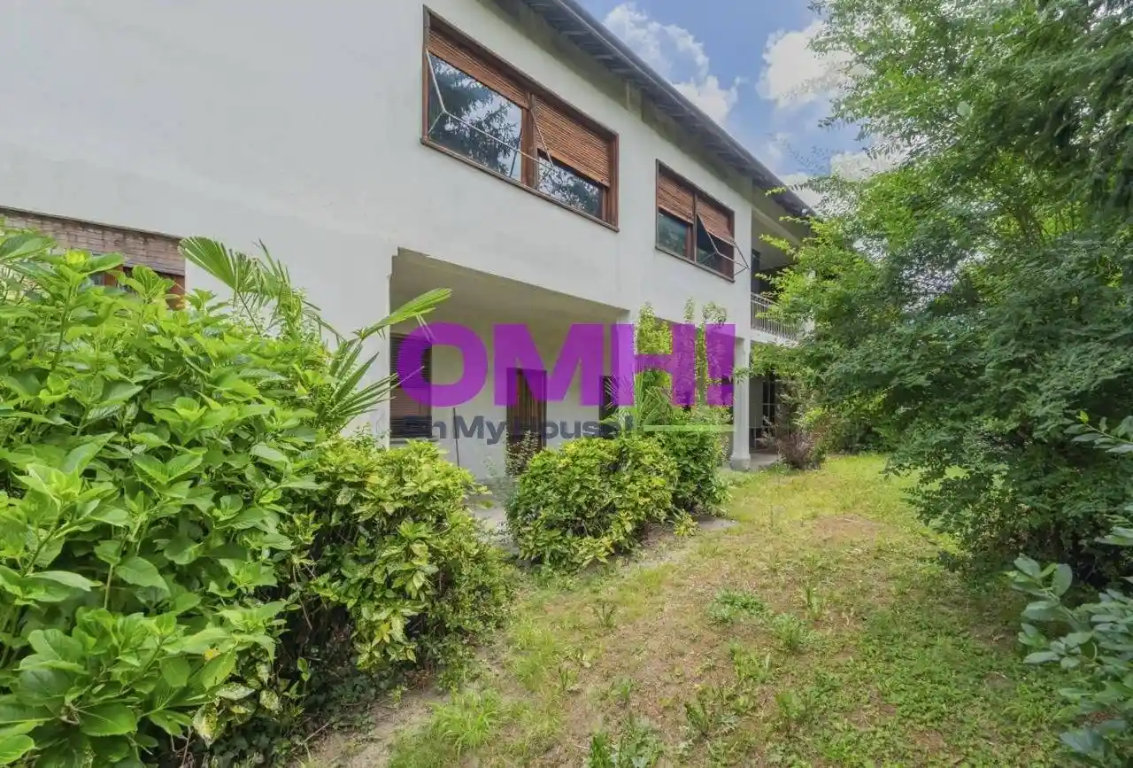 Villa in vendita a Arsago Seprio