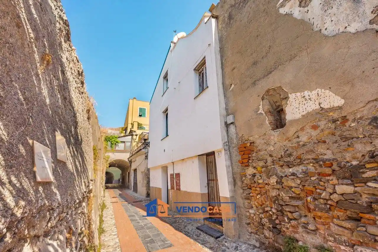 Appartamento in vendita a Albenga