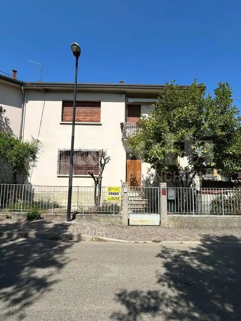 Casa indipendente in vendita a Riolo Terme