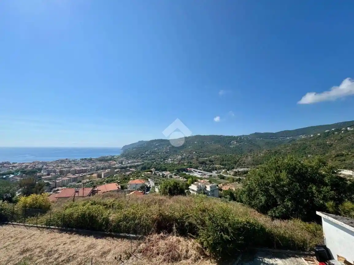 Villa in vendita a Spotorno