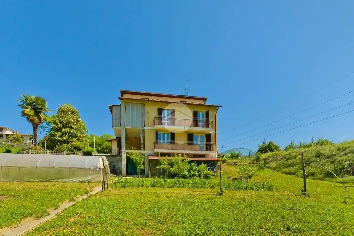 Casa indipendente in vendita a Bra