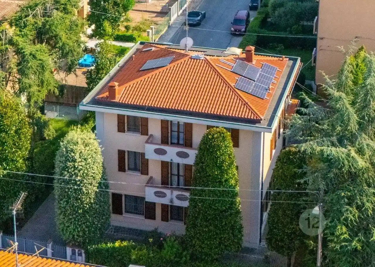 Villa in vendita a Carpi