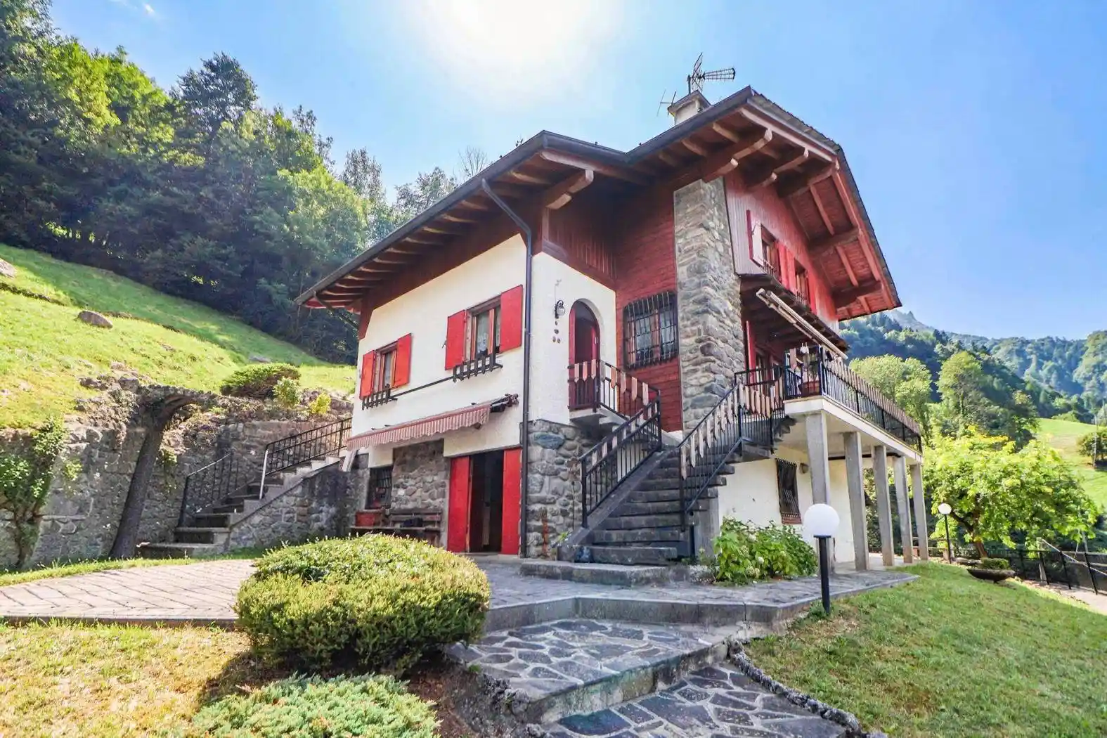 Villa in vendita a Gromo