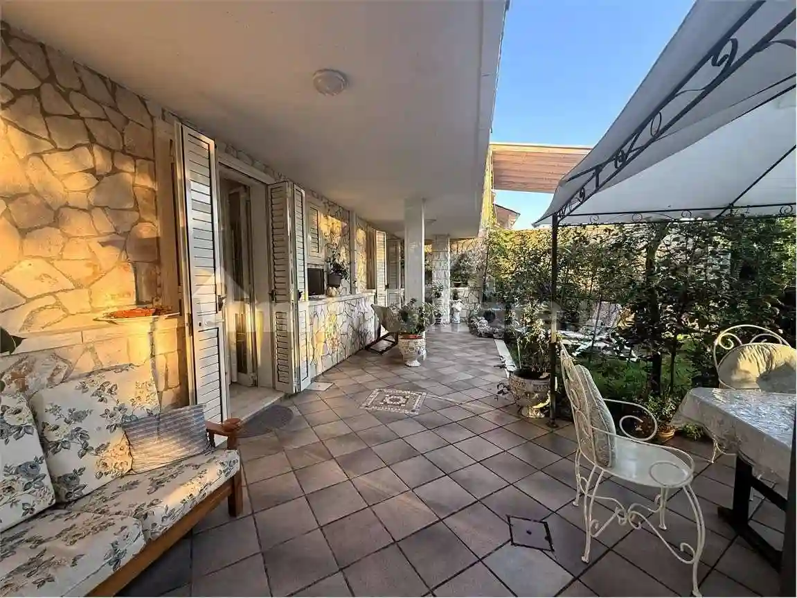 Villa - foto 4