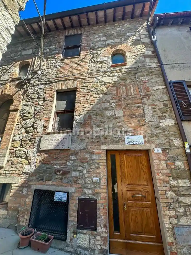 Casa indipendente in vendita a Monte Castello di Vibio