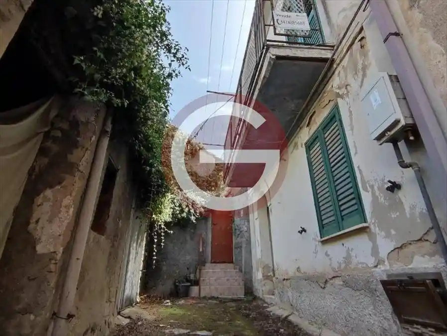 Casa indipendente in vendita a Taurianova