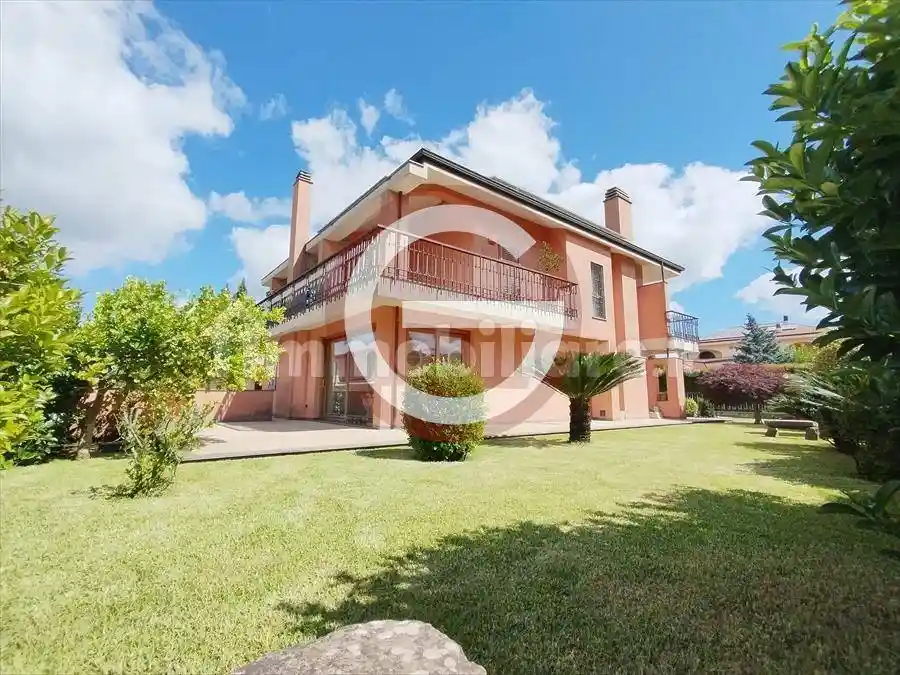 Villa in vendita a Taurianova