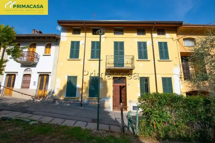 Appartamento in vendita a Gardone Riviera