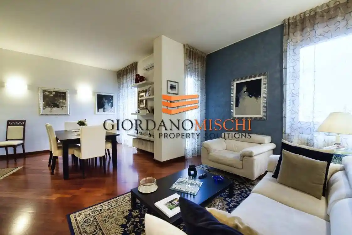Appartamento in vendita a Monza