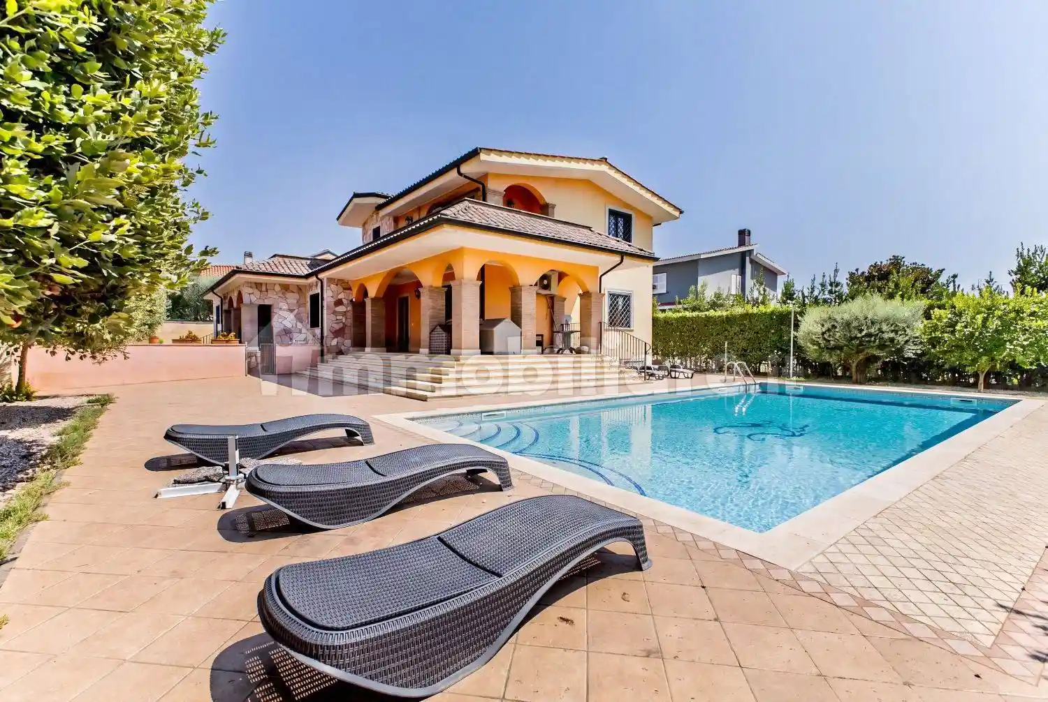Villa in vendita a Guidonia Montecelio