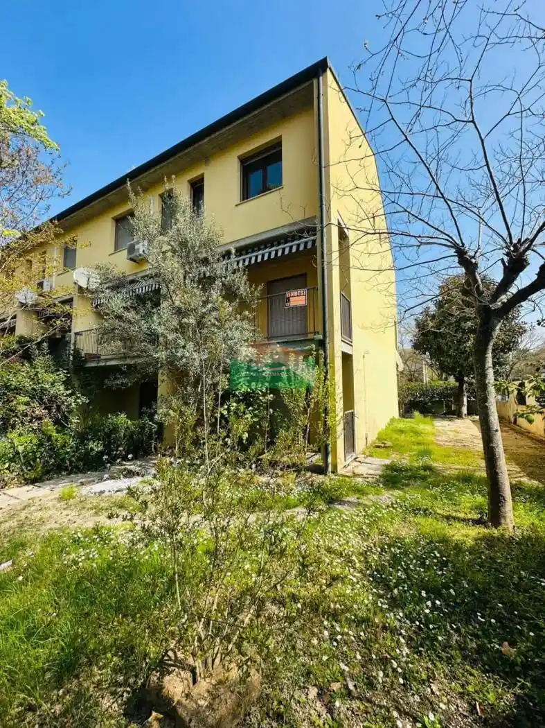 Villa in vendita a Ravenna