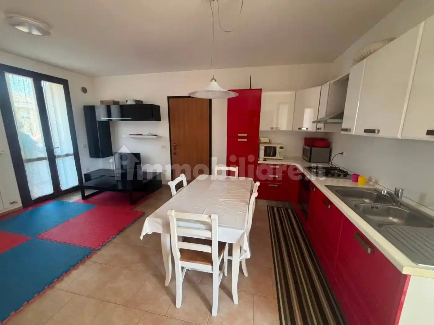 Appartamento in vendita a San Costanzo