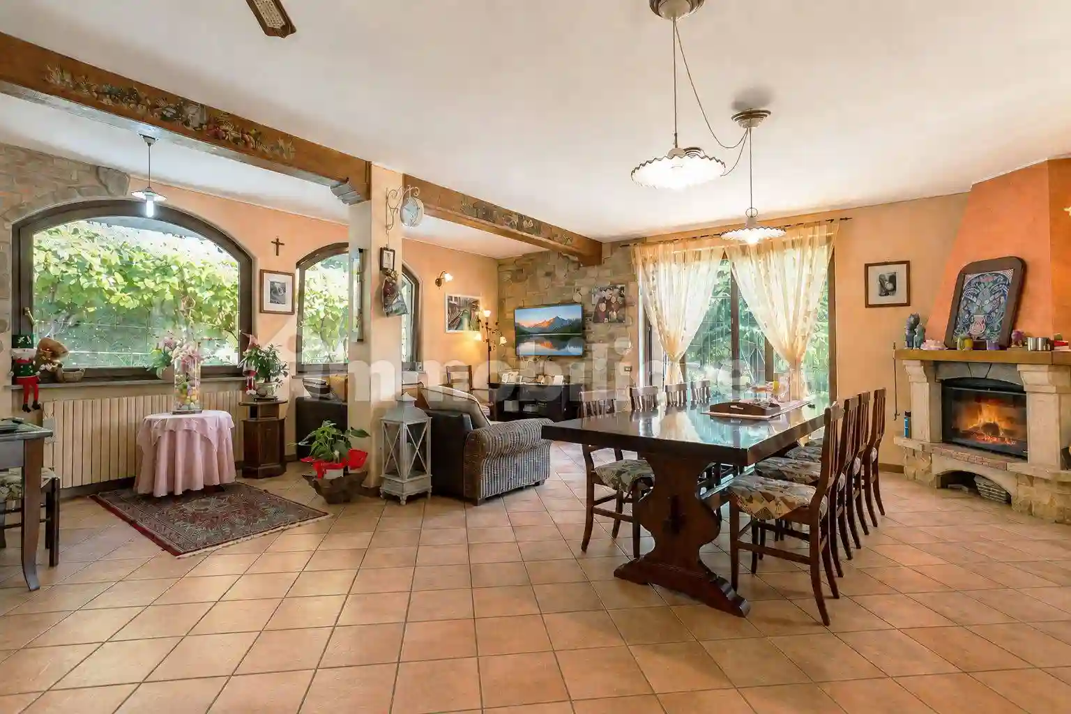 Villa - foto 2