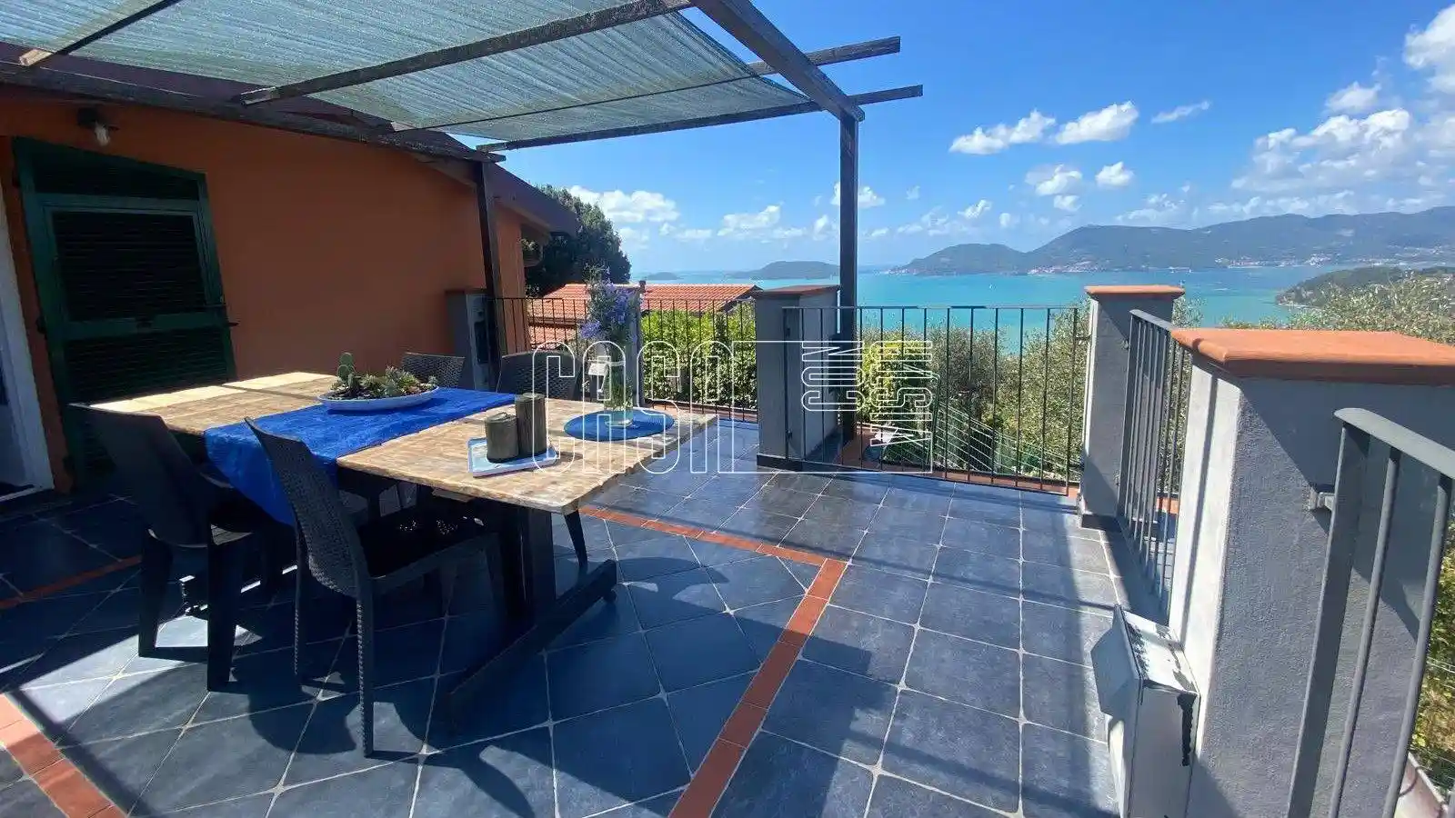 Villa in affitto a Lerici