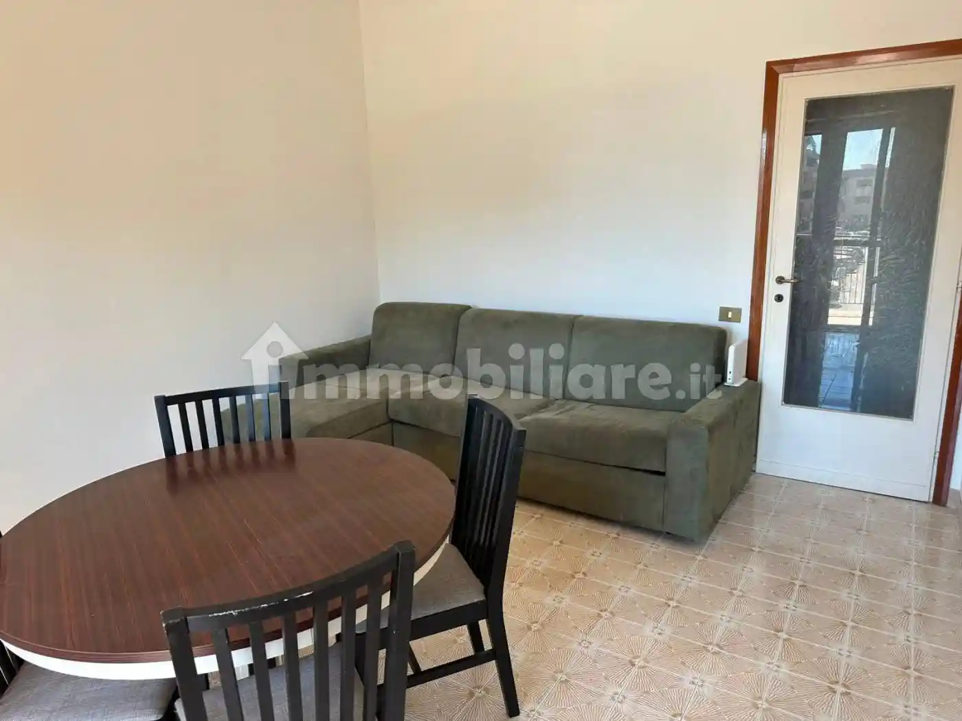 Appartamento in affitto a Ladispoli