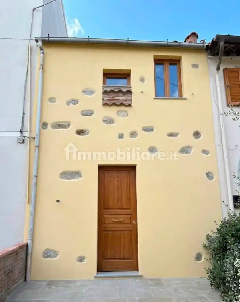 Casa indipendente in vendita a Montale