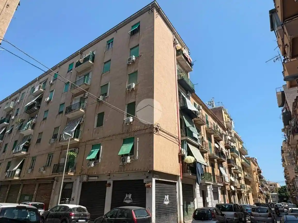 Appartamento in vendita a Palermo