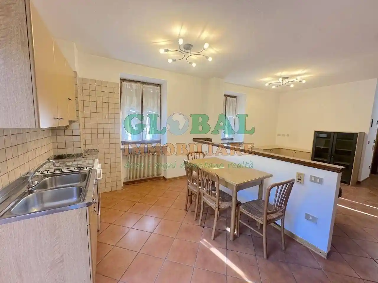 Casa indipendente in affitto a Castelnuovo