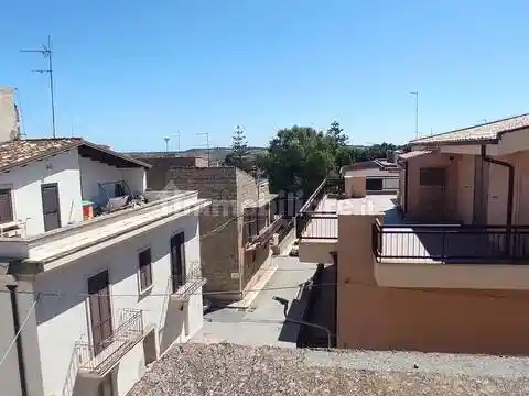 Rustico - Casale in vendita a Rosolini