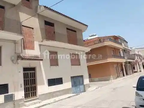 Appartamento in vendita a Rosolini