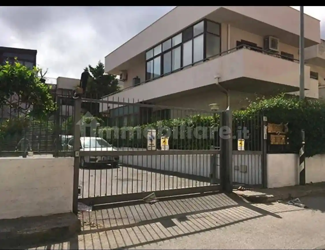 Appartamento in vendita a Palermo