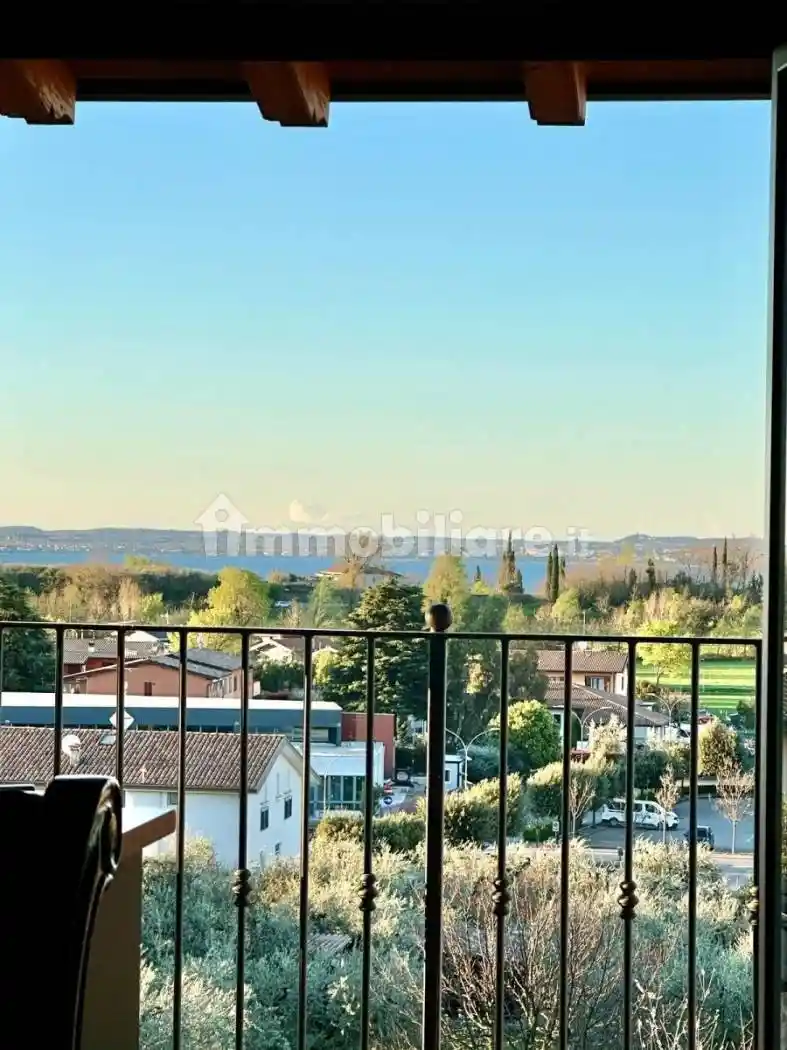 Appartamento in affitto a Manerba del Garda