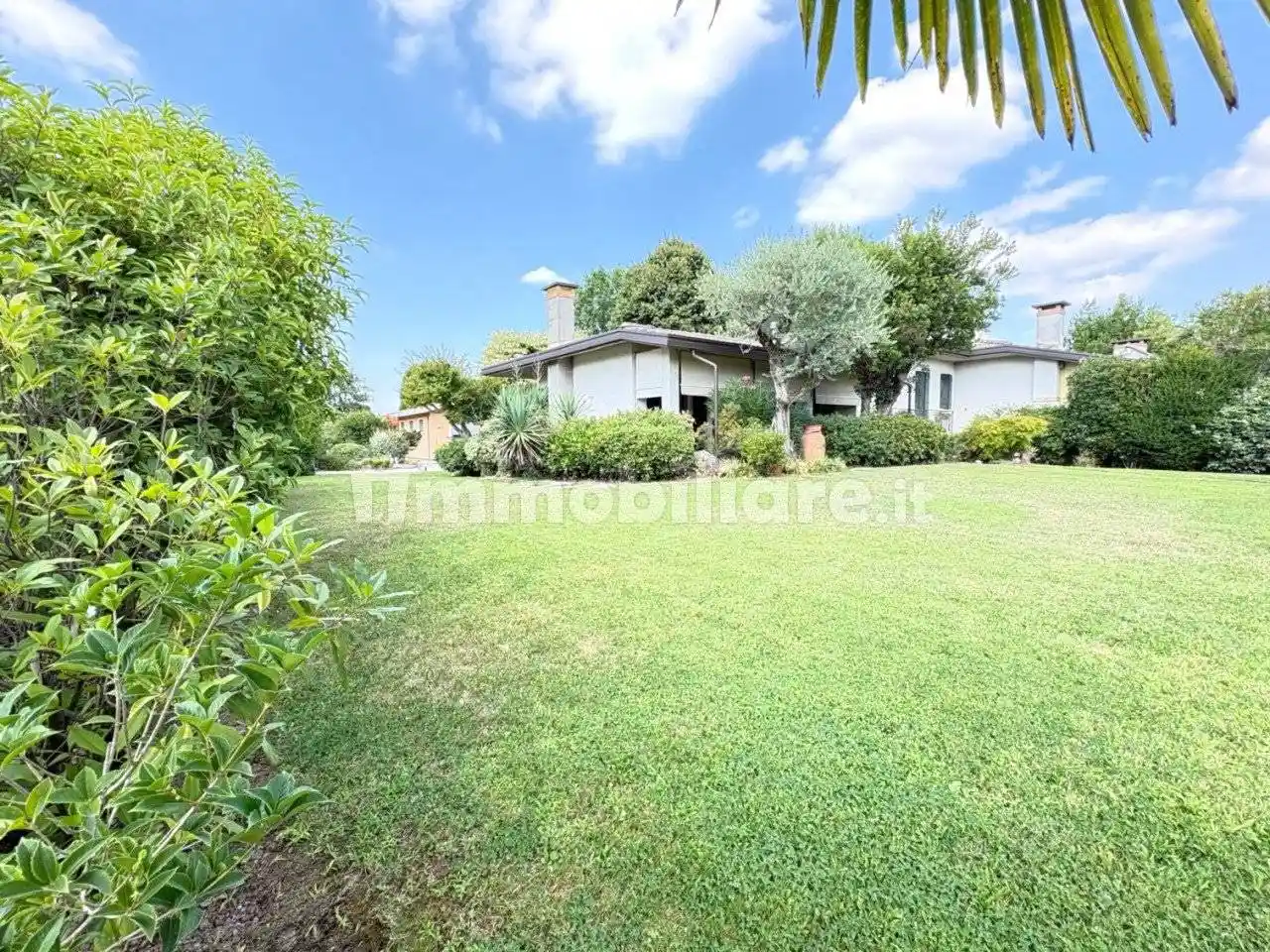 Villa in vendita a Resana