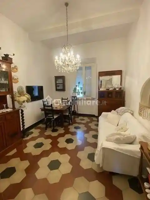 Appartamento in vendita a Livorno