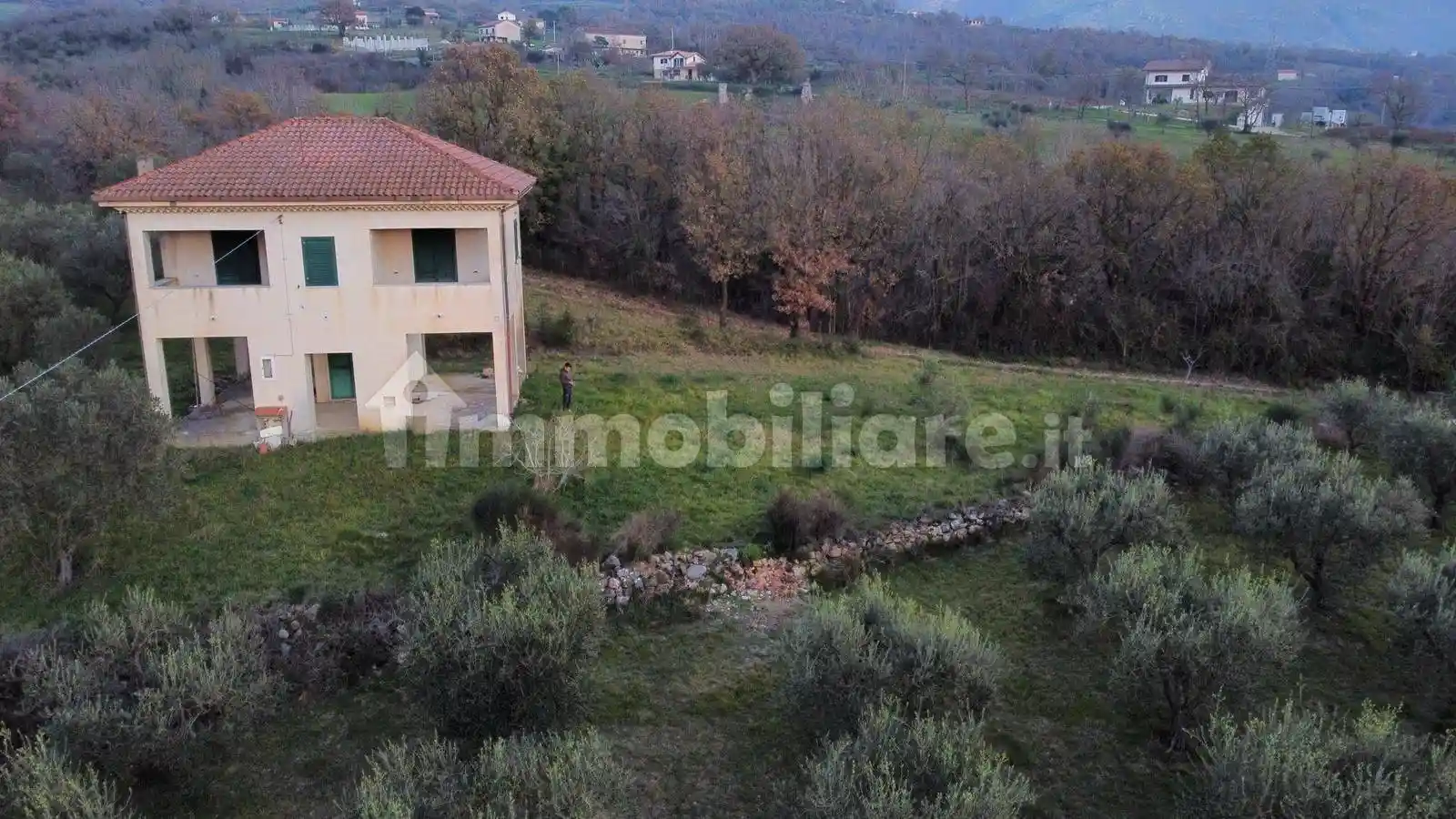 Casa indipendente in vendita a Valva