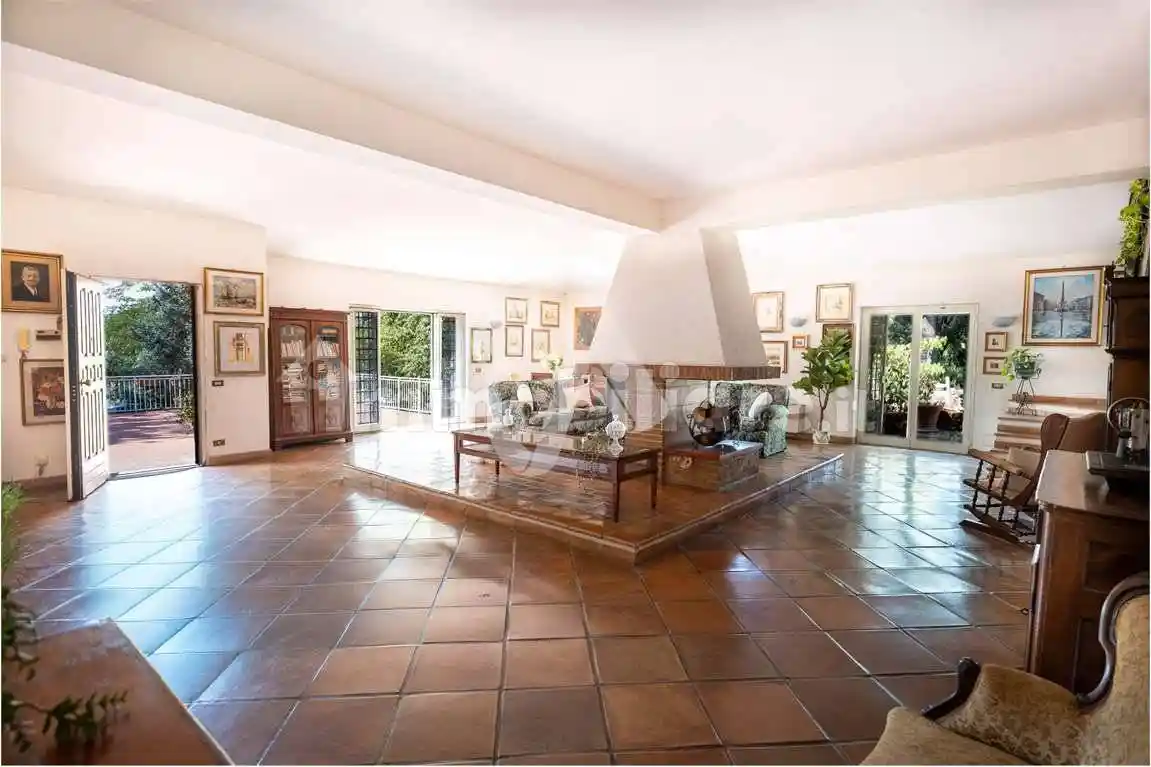 Villa in vendita a Frascati