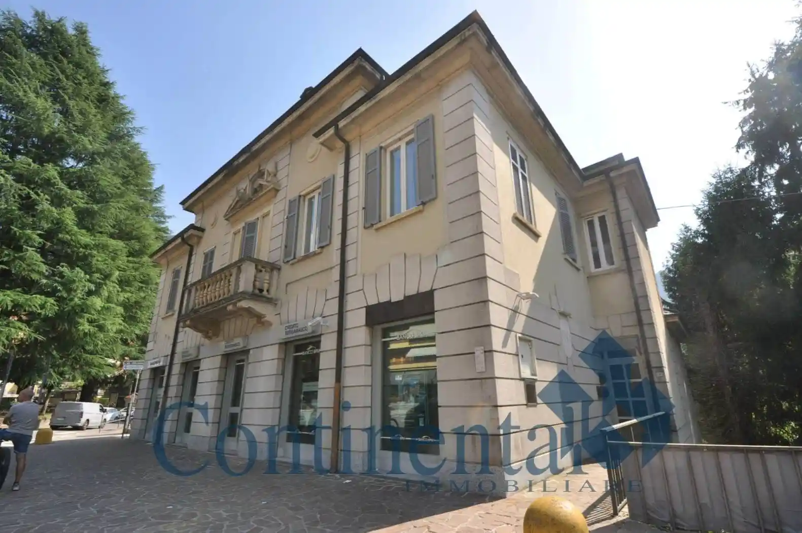 Appartamento in vendita a Piazza Brembana