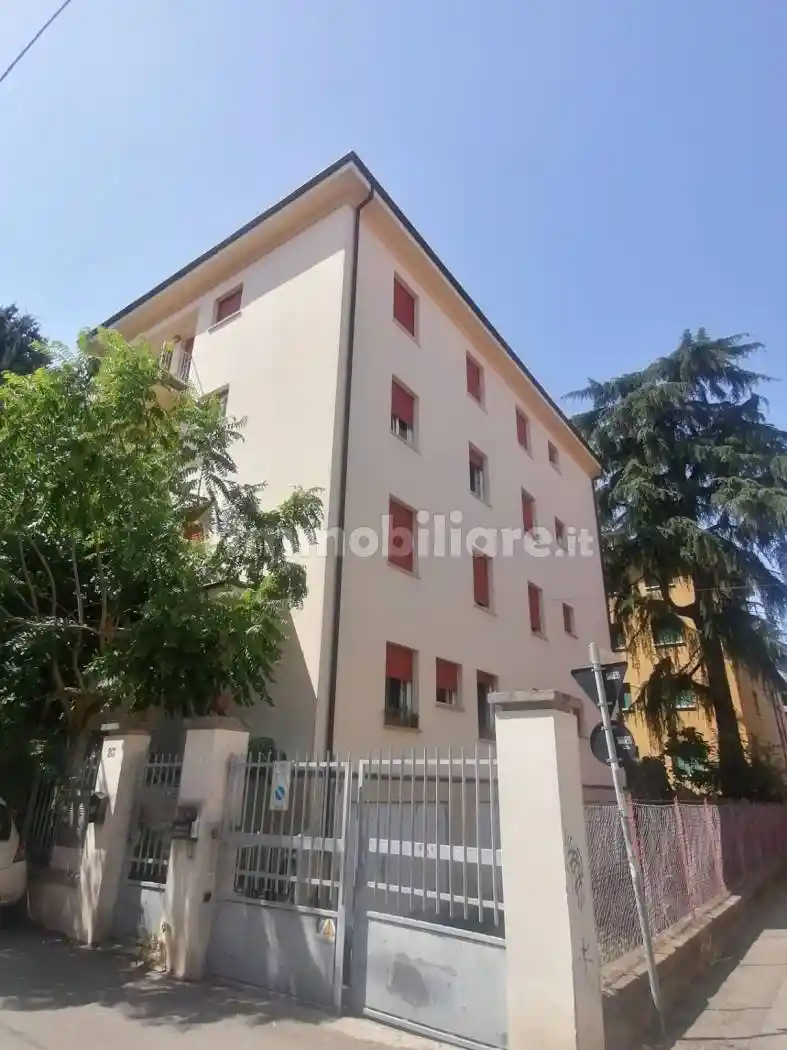Appartamento in affitto a Bologna