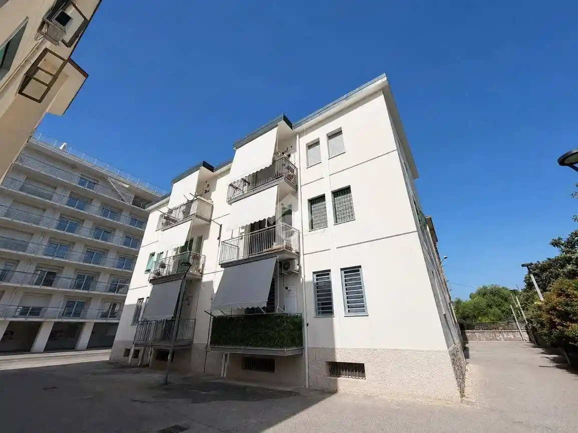 Appartamento in vendita a Salerno