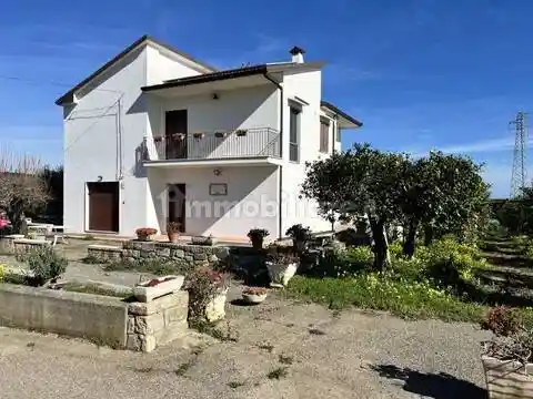 Villa in vendita a Rocca Imperiale