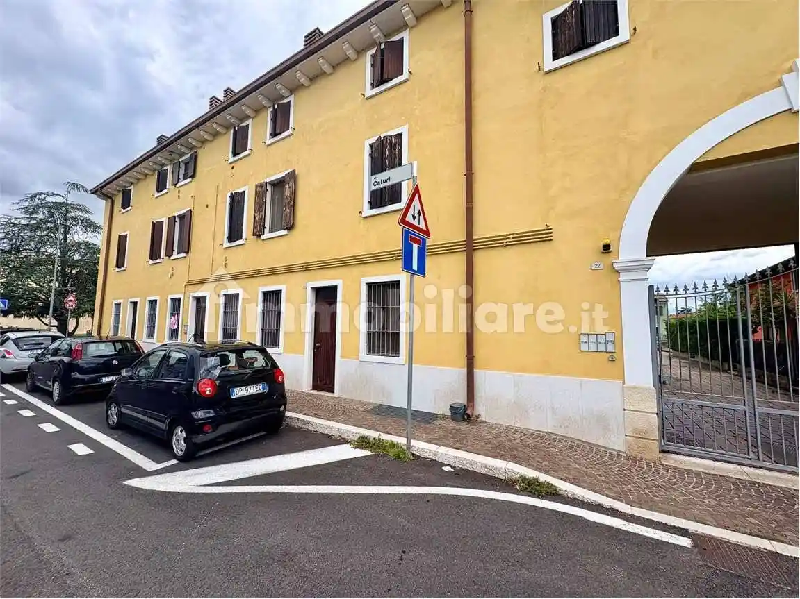 Appartamento in vendita a Villafranca di Verona