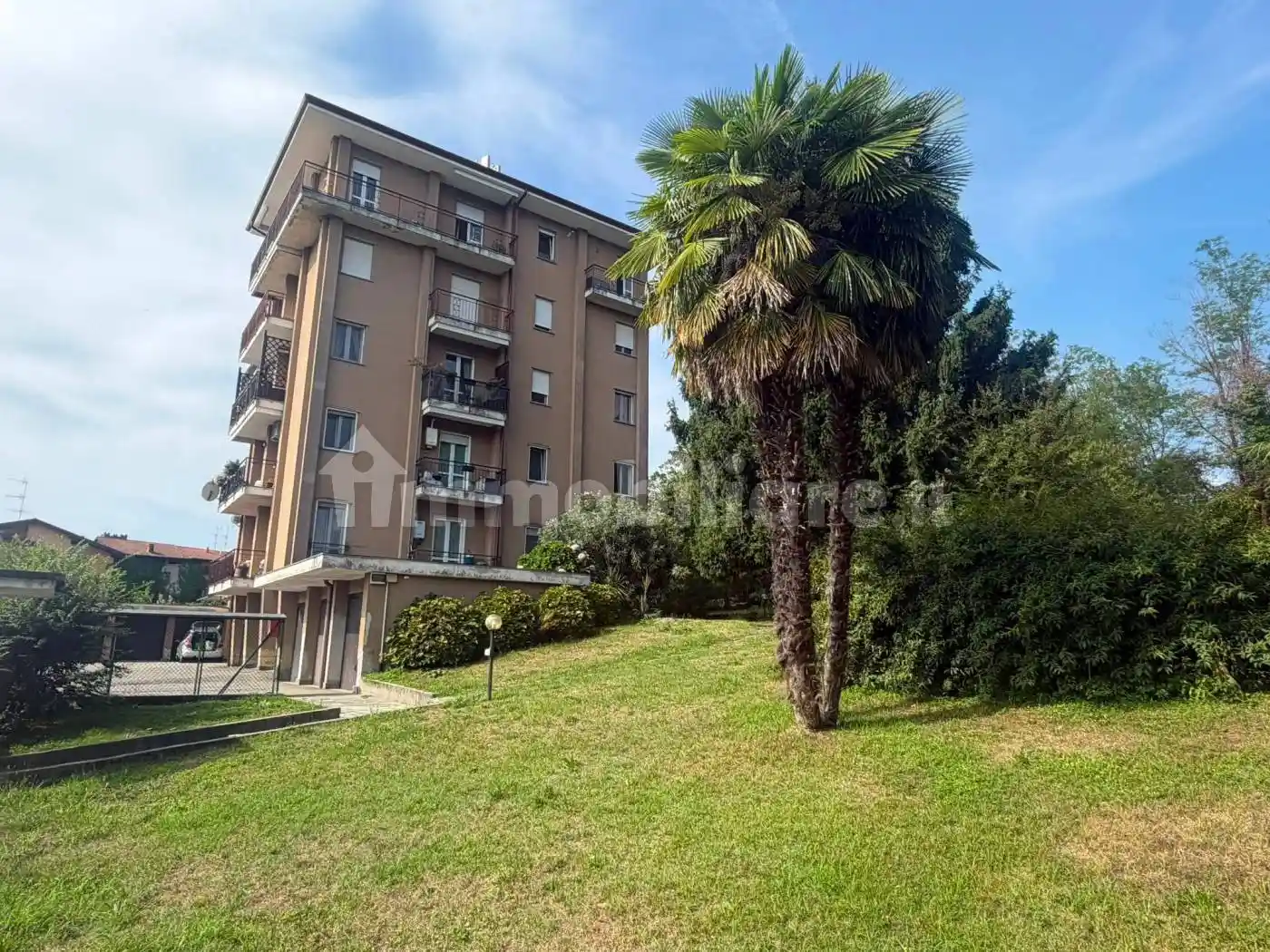 Appartamento in vendita a Paruzzaro