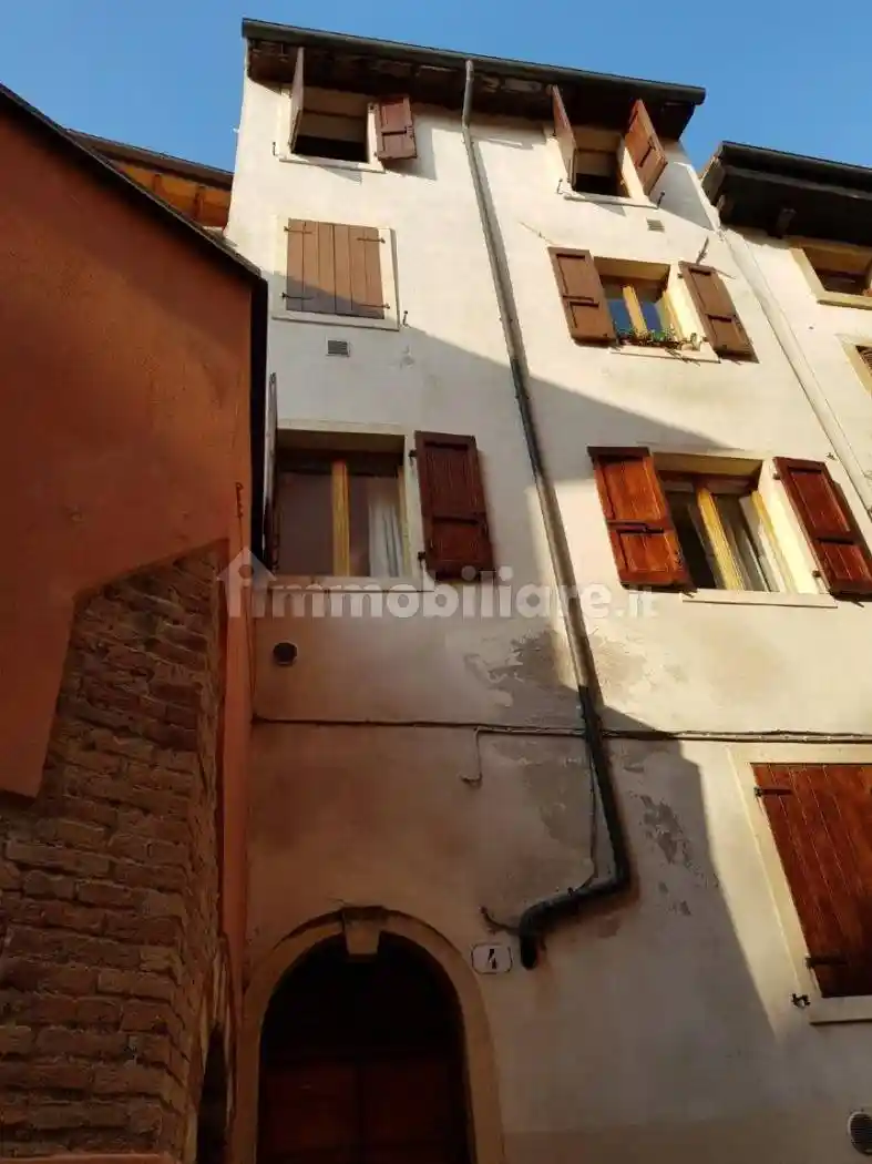 Appartamento in affitto a Verona