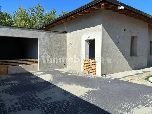 Villa in vendita a Gambolò