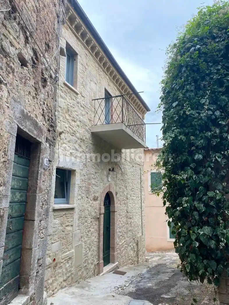 Appartamento in affitto a Amelia