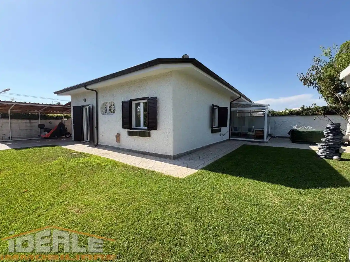 Villa in vendita a Ardea