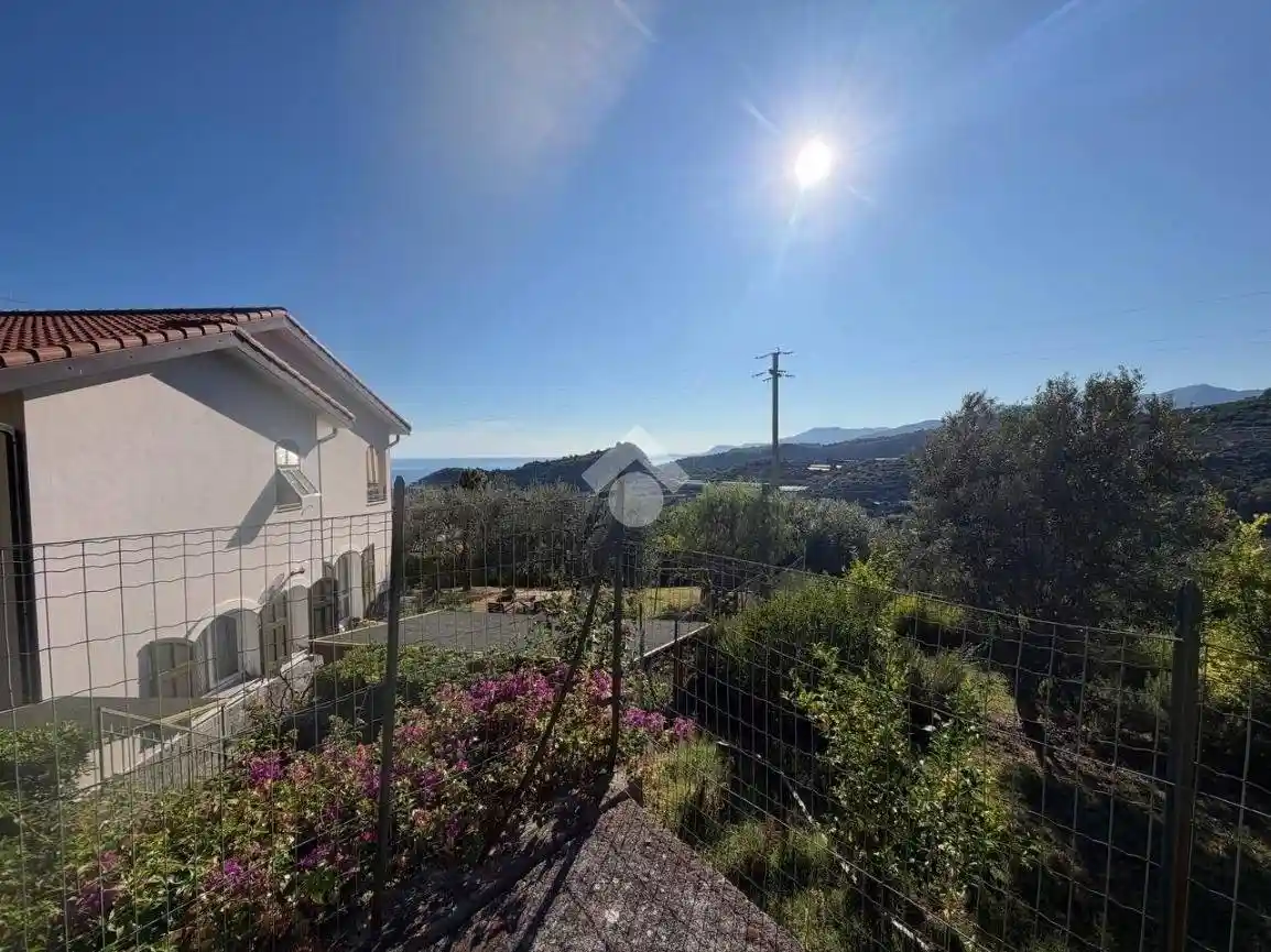 Appartamento in vendita a Bordighera