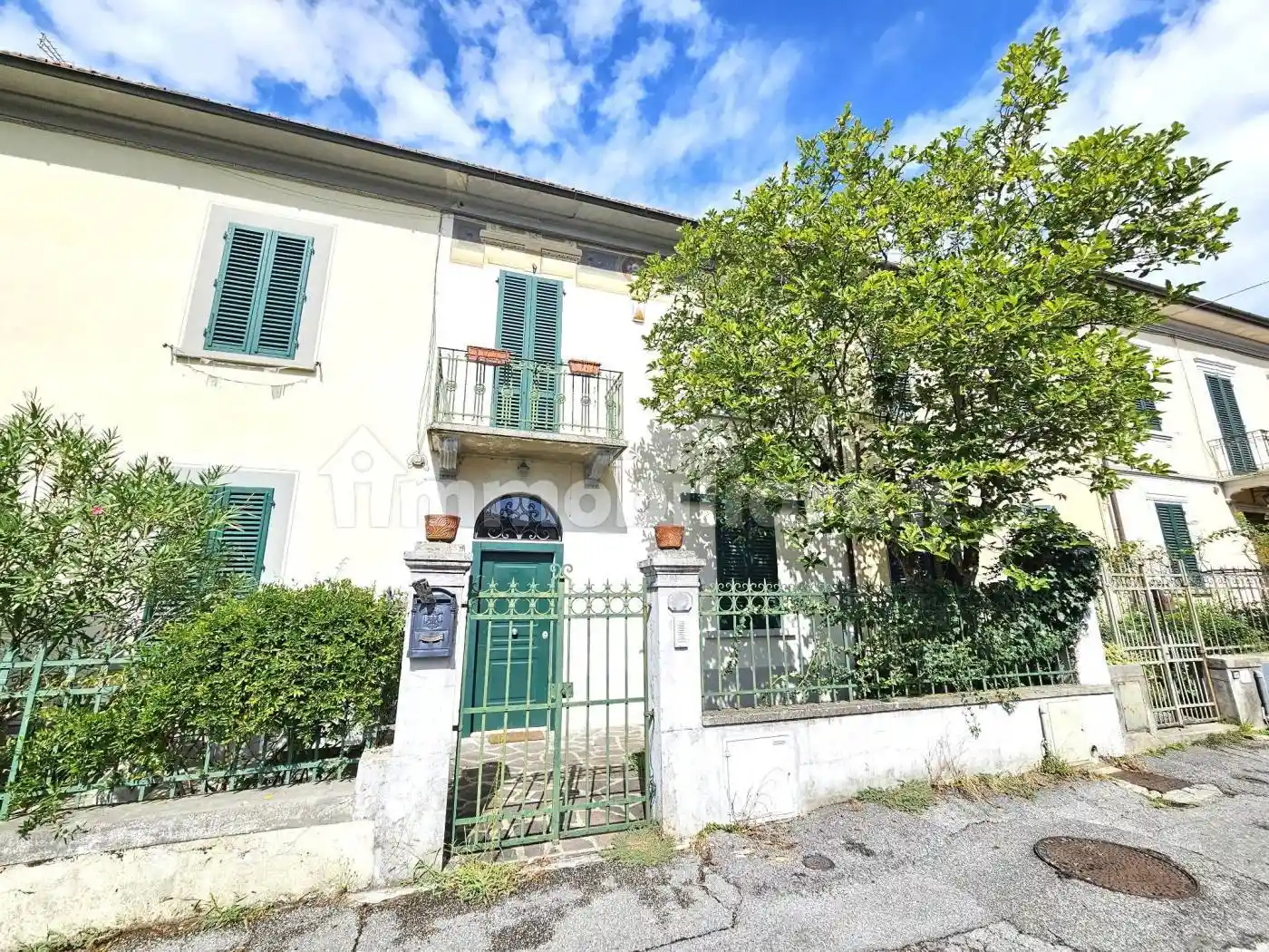 Casa indipendente in vendita a Pistoia