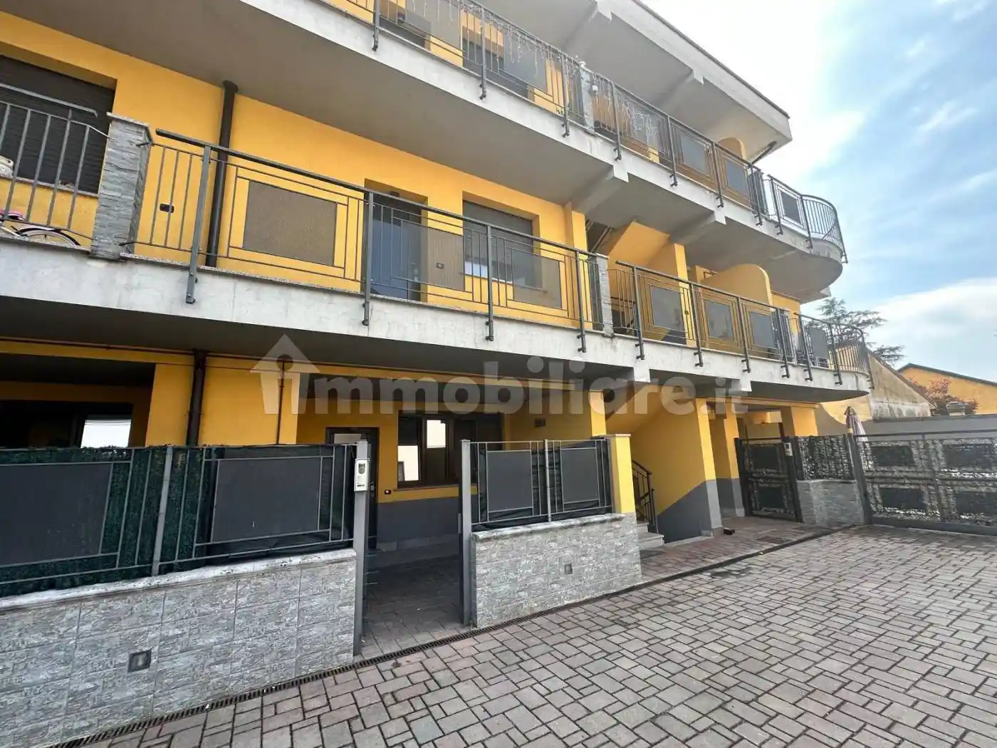 Appartamento in vendita a Bernareggio