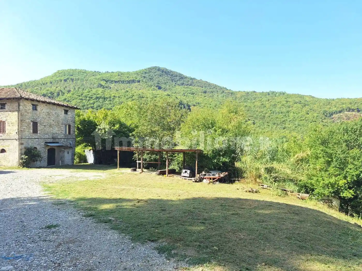 Rustico - Casale in vendita a Calestano